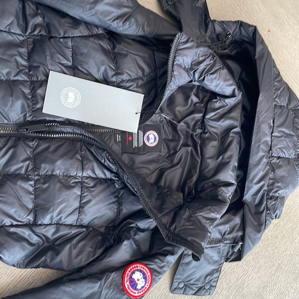 Brand New Canada Goose XS Packable Jacket.